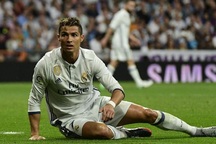 HLV Zidane công khai chê bai C.Ronaldo