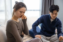 Biết tôi có thai, bạn trai thú nhận chuyện lâu nay cố tình giấu giếm