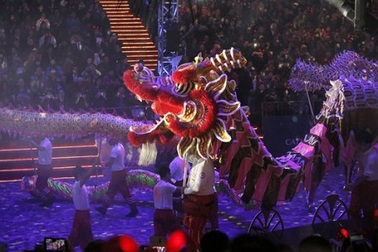 Châu Á rực rỡ “ăn Tết” Ất Mùi