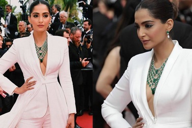Sonam Kapoor khoe ngực đầy