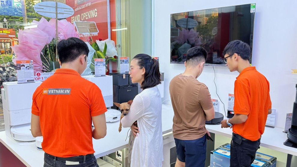 Mi Việt Nam khai trương showroom tại Đà Nẵng - 5 Mi Việt Nam khai trương showroom tại Đà Nẵng - 5