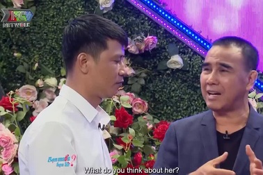 Chàng trai kiệm lời bối rối, không biết nói gì khi gặp cô gái hoạt ngôn