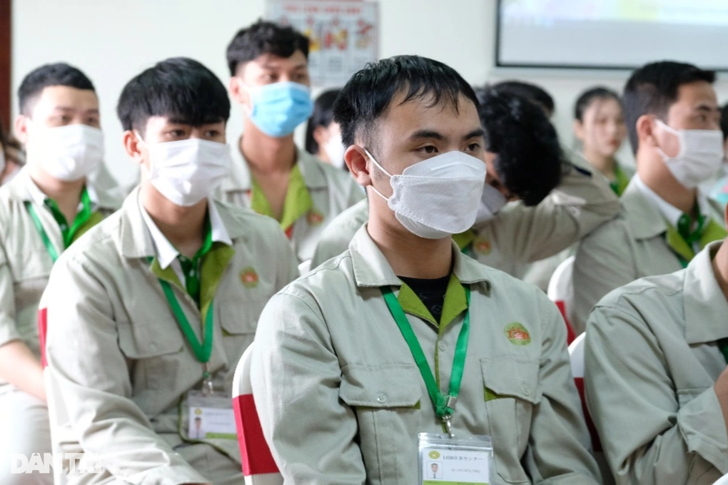 Phê duyệt Hiệp định giữa Việt Nam - Hàn Quốc về bảo hiểm xã hội - 1 Phê duyệt Hiệp định giữa Việt Nam - Hàn Quốc về bảo hiểm xã hội - 1