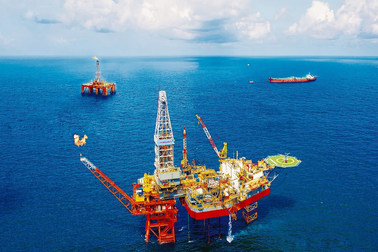 Hoạt động sản xuất của Petrovietnam duy trì đà tăng trưởng