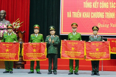 Triệt phá nhiều chuyên án đánh bạc qua mạng hàng chục tỷ đồng