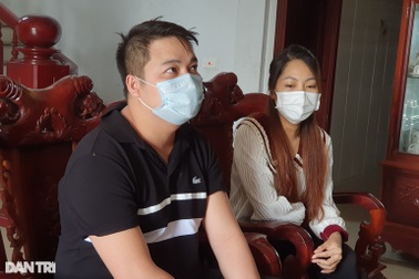 Ngày trở về buồn vui lẫn lộn của gia đình có 7 người ở Ukraine