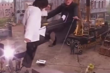 Những cảnh hậu trường giờ mới tiết lộ của siêu kinh điển “Tuyệt đỉnh Kungfu”