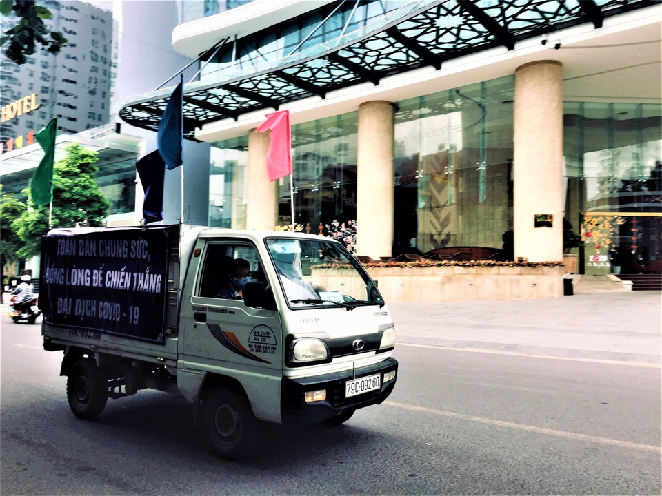 Phố biển Nha Trang tĩnh lặng trong những ngày giãn cách xã hội - 2 Phố biển Nha Trang tĩnh lặng trong những ngày giãn cách xã hội - 2