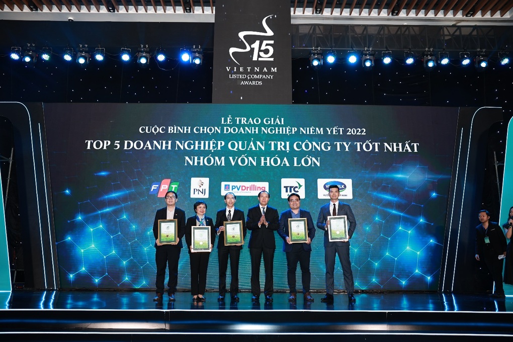 PNJ vào top 5 Doanh nghiệp niêm yết quản trị tốt 2022 - 2 PNJ vào top 5 Doanh nghiệp niêm yết quản trị tốt 2022 - 2