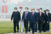 Lãnh đạo Đảng, Nhà nước, đại biểu Quốc hội viếng Lăng Chủ tịch Hồ Chí Minh