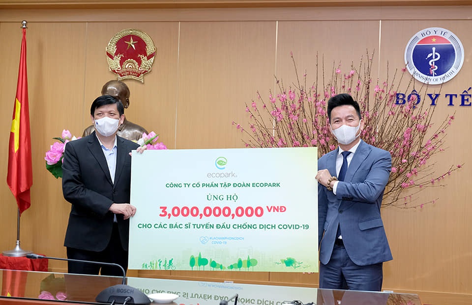 Bộ Y tế tiếp nhận ủng hộ 13 tỷ đồng phục vụ chống dịch Covid-19 - 1 Bộ Y tế tiếp nhận ủng hộ 13 tỷ đồng phục vụ chống dịch Covid-19 - 1