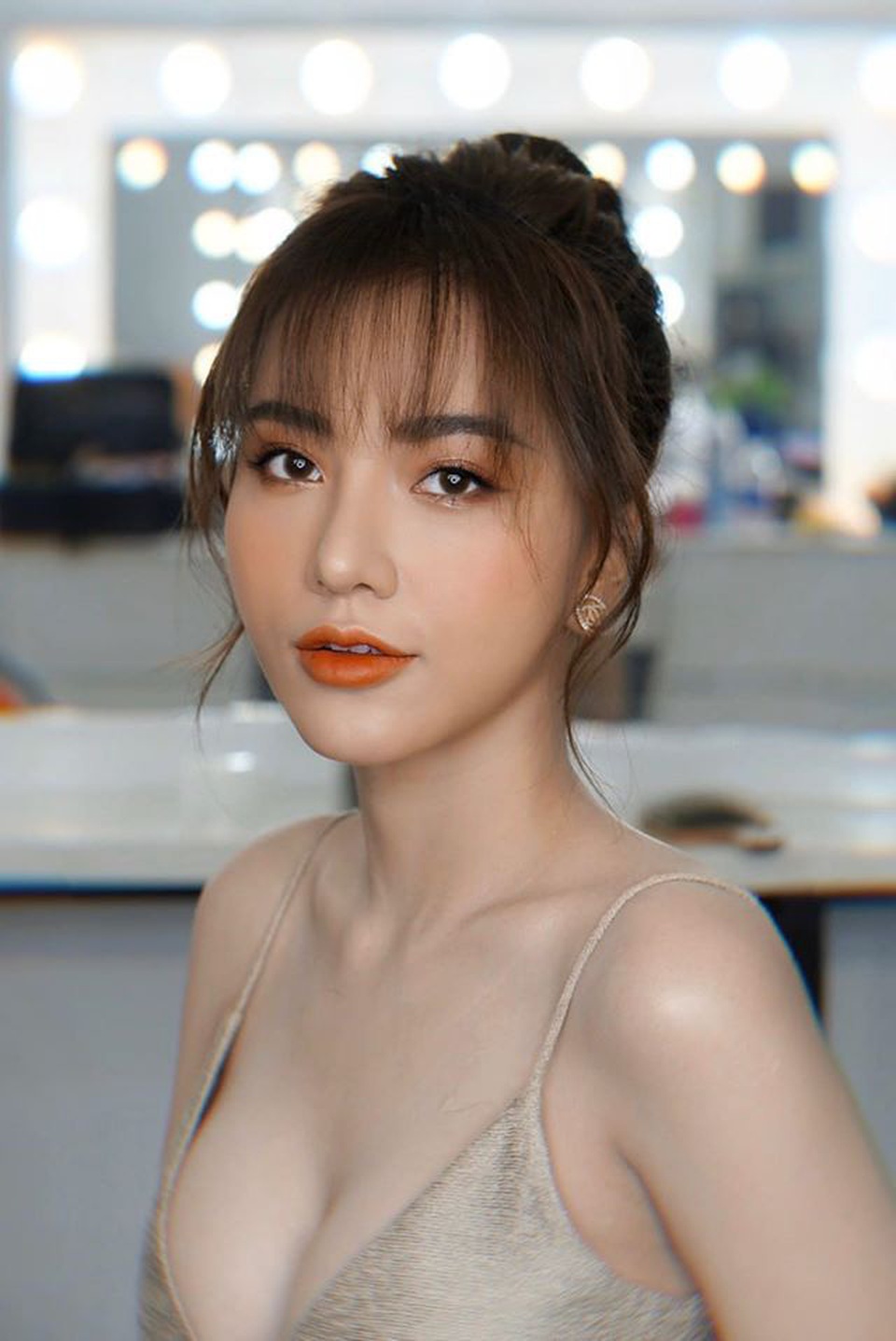 Bạn gái xinh đẹp của Hoàng Đức hiếm hoi mặc bikini đốt mắt ở bãi biển - 5 Bạn gái xinh đẹp của Hoàng Đức hiếm hoi mặc bikini đốt mắt ở bãi biển - 5