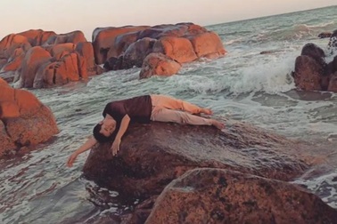 Bộ ảnh “Đẹp xỉu ở Bình Thuận” theo đúng nghĩa đen gây sốt mạng