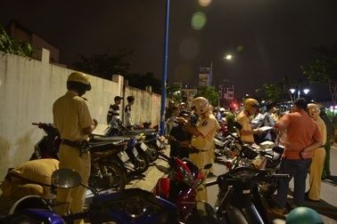 Cảnh sát đặc nhiệm đập tan kế hoạch “bão đêm”