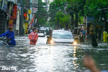 Lấy ý kiến tặng huân chương Công ty Thoát nước Hà Nội: Không có sức ép nào