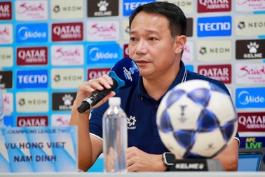 HLV Nam Định tuyên bố đánh bại đội bóng Thái Lan ở giải châu Á