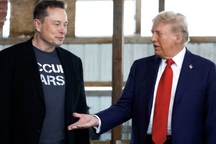 Mạng xã hội X của tỷ phú Musk đồng ý bồi thường 10 triệu USD cho ông Trump