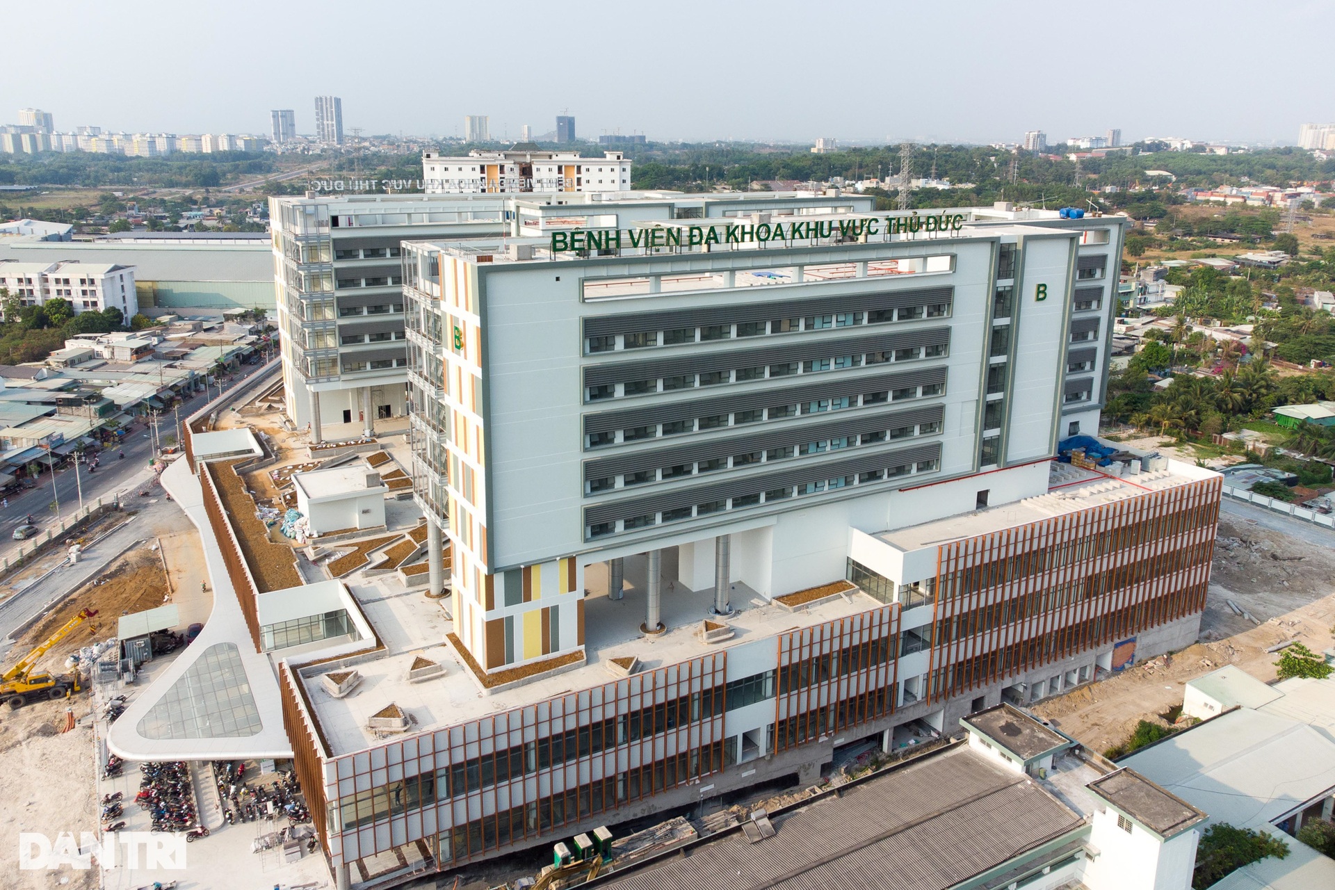 Bệnh viện cửa ngõ nghìn tỷ ở TPHCM gấp rút về đích - 13 Bệnh viện cửa ngõ nghìn tỷ ở TPHCM gấp rút về đích - 13