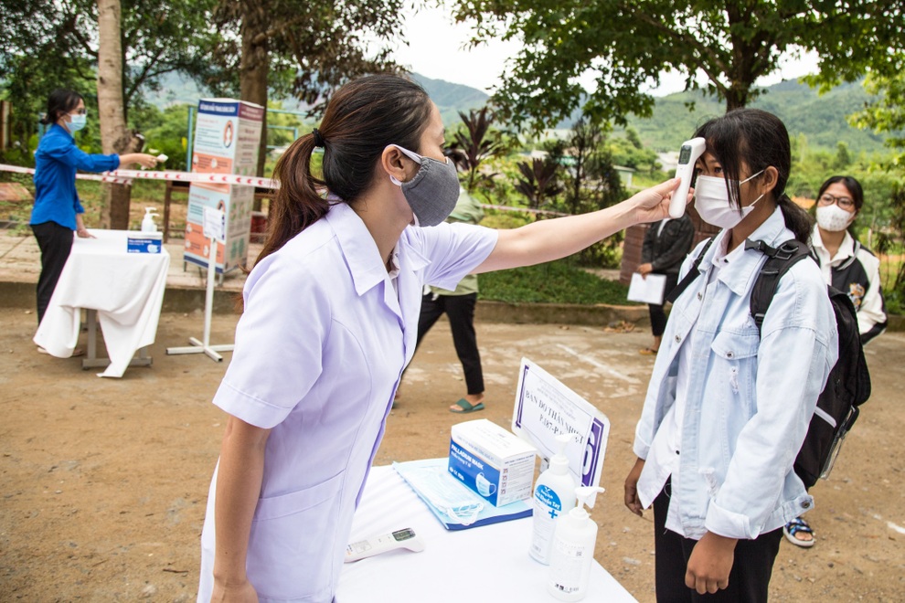 Quảng Trị: Test nhanh Covid-19 cho 500 thí sinh và cán bộ coi thi - 1 Quảng Trị: Test nhanh Covid-19 cho 500 thí sinh và cán bộ coi thi - 1