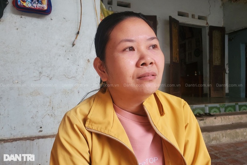 Bố mẹ khánh kiệt rồi, không còn gì để bán lấy tiền cứu con - 2 Bố mẹ khánh kiệt rồi, không còn gì để bán lấy tiền cứu con - 2