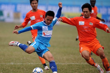 Ông Hải “lơ” bị truất quyền chỉ đạo, Thanh Hóa thua tan nát