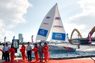 Đà Nẵng trưng bày mô hình thuyền buồm dự giải Clipper Race 2015