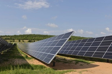 Mỹ tài trợ gần 3 triệu USD phát triển pin lưu trữ năng lượng tại Việt Nam