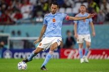 Sergio Busquets chia tay đội tuyển Tây Ban Nha