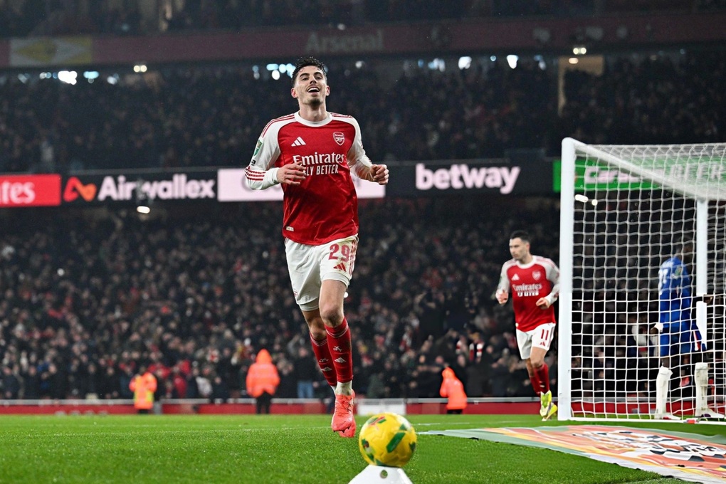 Arsenal loại Chelsea nghẹt thở, vào chung kết Cúp Liên đoàn Anh - 2