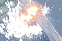 Ukraine xác nhận dùng bom lượn của Mỹ để phá cầu ở Nga