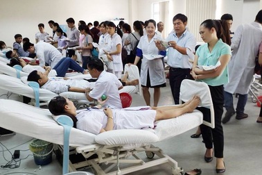 Vận động người dân 3 tỉnh hiến máu tăng thể tích lên 350 và 450ml