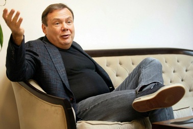 Tỷ phú Nga sẵn sàng chi 1 tỷ USD giúp Ukraine tái thiết