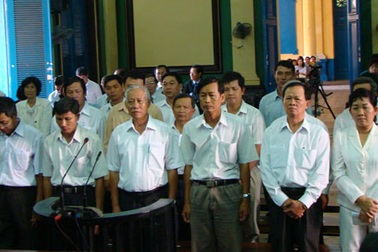 Y án với nguyên Giám đốc Công ty điện lực TPHCM