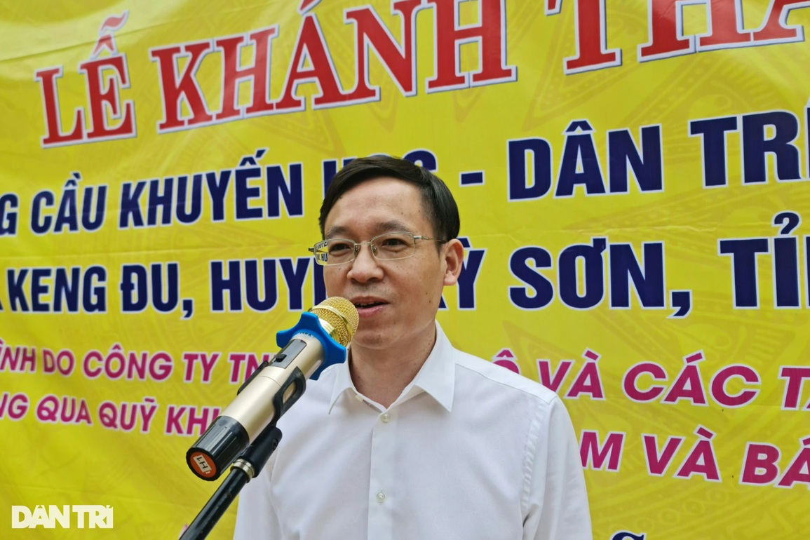 Ngập tràn niềm vui ngày khánh thành cầu Khuyến học và Dân trí nơi biên giới - 1 Ngập tràn niềm vui ngày khánh thành cầu Khuyến học và Dân trí nơi biên giới - 1