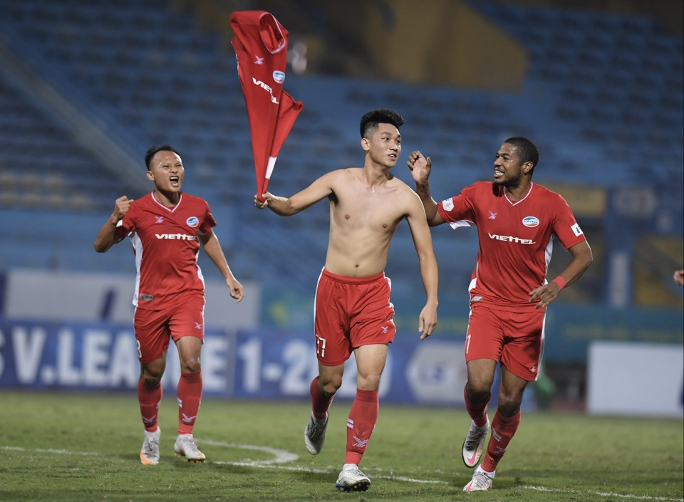 Trọng Đại tỏa sáng, CLB Viettel tiếp tục dẫn đầu bảng V-League - 6 Trọng Đại tỏa sáng, CLB Viettel tiếp tục dẫn đầu bảng V-League - 6