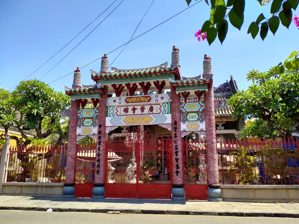 Phố cổ vắng hoe khi Hội An tạm dừng phố đi bộ do lo ngại dịch Covid-19 - 8 Phố cổ vắng hoe khi Hội An tạm dừng phố đi bộ do lo ngại dịch Covid-19 - 8