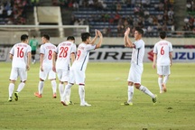 Lào 0-3 Việt Nam: Công Phượng, Quang Hải lập công