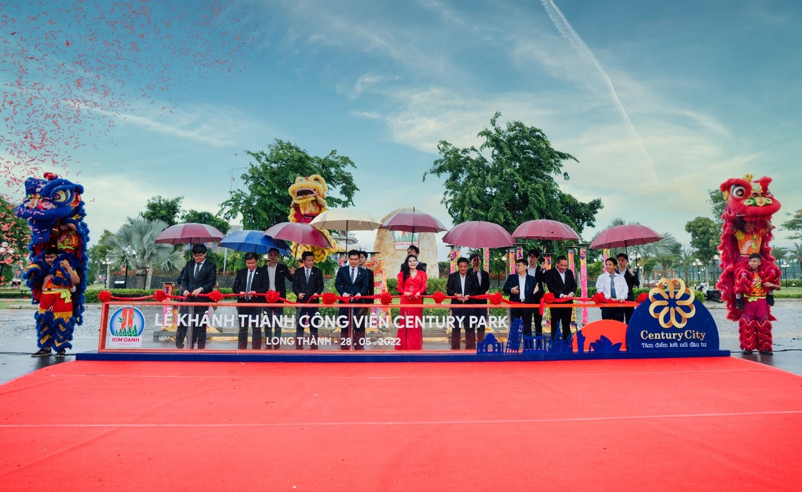 Nhiều giải thưởng lớn cùng tiết mục ấn tượng trong sự kiện tri ân khách hàng Century City - 2 Nhiều giải thưởng lớn cùng tiết mục ấn tượng trong sự kiện tri ân khách hàng Century City - 2