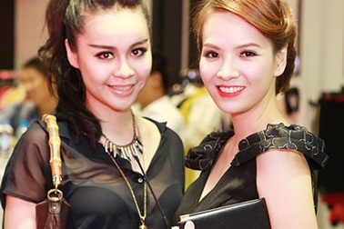 Vũ Hạnh Nguyên diện áo xuyên thấu lộ nội y