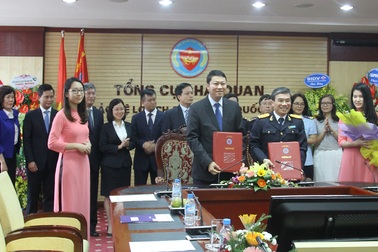 BIDV và Tổng cục Hải quan hợp tác triển khai dịch vụ nộp thuế hải quan điện tử 24/7