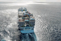 Bên trong căn phòng gần nửa tỷ đồng/đêm trên du thuyền xa hoa nhất thế giới