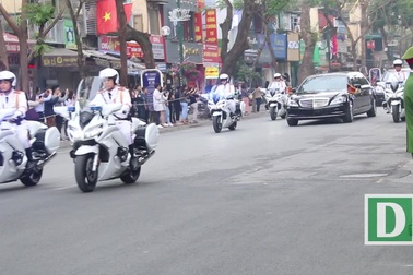 Đoàn xe Triều Tiên về khách sạn Melia sau khi kết thúc sớm cuộc họp thượng đỉnh