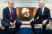 Vì sao Tổng thống Biden dồn dập gửi viện trợ cho Ukraine?