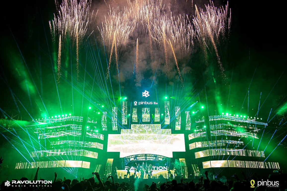 Khai hè tuyệt đỉnh với sự trở lại của Pinbus Ravolution Music Festival 2022 - 6 Khai hè tuyệt đỉnh với sự trở lại của Pinbus Ravolution Music Festival 2022 - 6