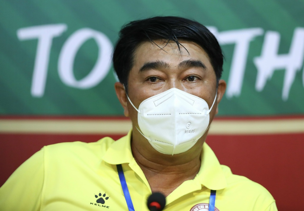 Thủ môn Bùi Tiến Dũng nỗ lực cho ngày trở lại V-League - 3 Thủ môn Bùi Tiến Dũng nỗ lực cho ngày trở lại V-League - 3