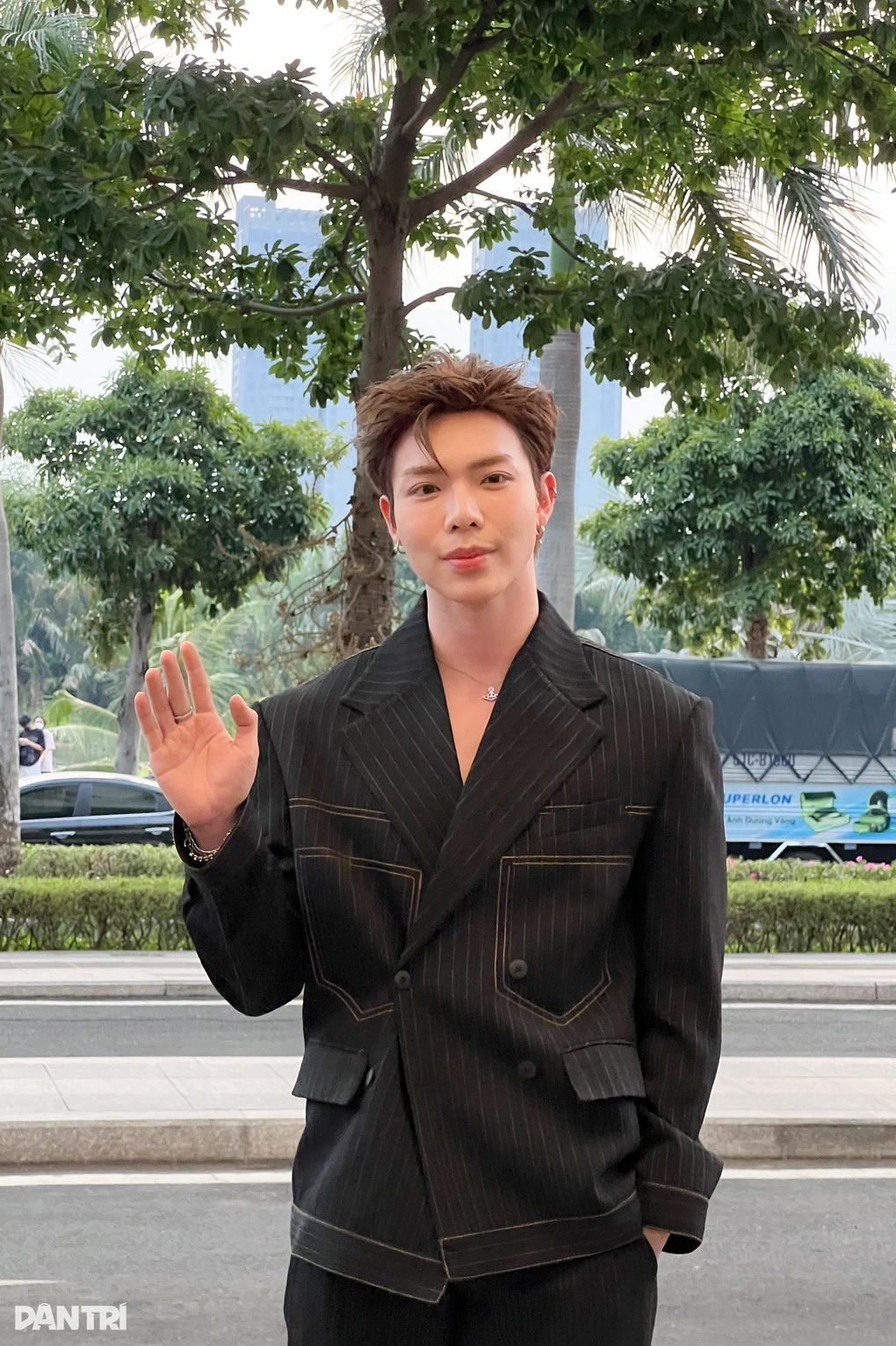 Lễ cưới Minh Tú: Dàn mỹ nhân xuất hiện lộng lẫy, an ninh thắt chặt - 6 Lễ cưới Minh Tú: Dàn mỹ nhân xuất hiện lộng lẫy, an ninh thắt chặt - 6