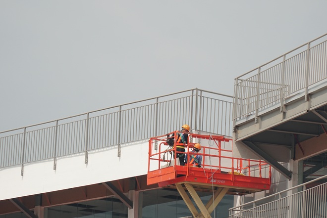 Khu Liên hợp thể thao Mỹ Đình khoác áo mới chờ đua xe F1 - 22 Khu Liên hợp thể thao Mỹ Đình khoác áo mới chờ đua xe F1 - 22
