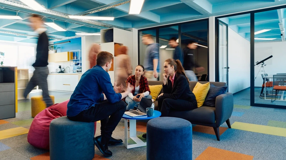 Sau nghỉ việc trả thù, gen Z lại bập vào nghỉ hưu ngắn hạn - 2 Sau nghỉ việc trả thù, gen Z lại bập vào nghỉ hưu ngắn hạn - 2