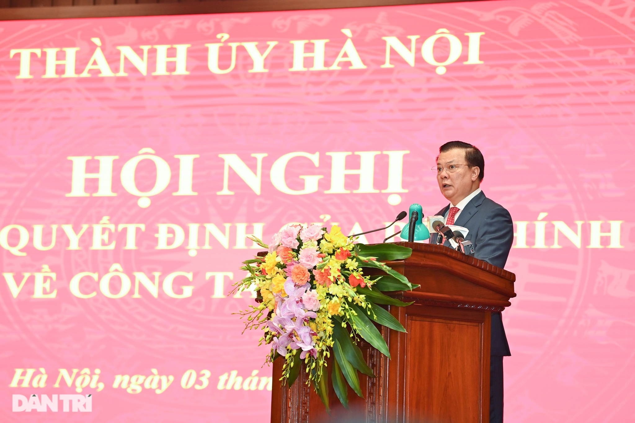 Lễ nhậm chức Bí thư Thành ủy Hà Nội của ông Đinh Tiến Dũng - 15 Lễ nhậm chức Bí thư Thành ủy Hà Nội của ông Đinh Tiến Dũng - 15