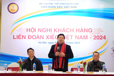 Vượt doanh thu, cát-xê của nghệ sĩ xiếc vẫn là 200.000 đồng/buổi